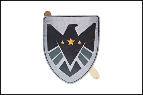 Fa Pajzs karddal - S.H.I.E.L.D.